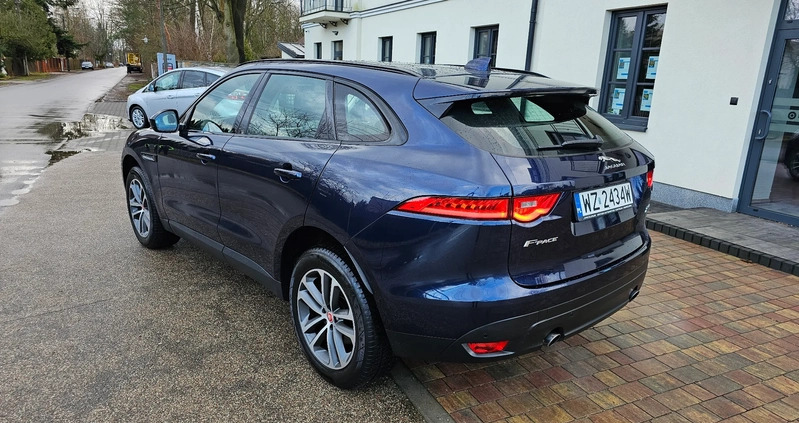 Jaguar F-Pace cena 92900 przebieg: 195000, rok produkcji 2017 z Gostyń małe 781